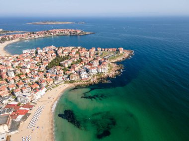 Bulgaristan 'ın Burgaz Bölgesi Sozopol ve Harmanite Plajı' nın hava manzarası