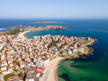 Bulgaristan 'ın Burgaz Bölgesi Sozopol ve Harmanite Plajı' nın hava manzarası