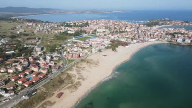 Bulgaristan 'ın Burgaz Bölgesi Sozopol ve Harmanite Plajı' nın hava manzarası