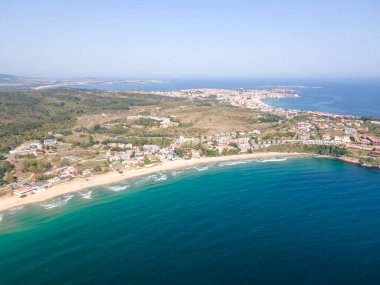 Bulgaristan 'ın Burgaz Bölgesi Sozopol yakınlarındaki Smokinya Plajı' nın hava manzarası