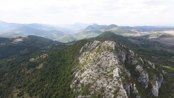 Increíble Paisaje Otoñal Montaña Greben Cerca Del Pico Dragovski Kamak — Vídeos de Stock
