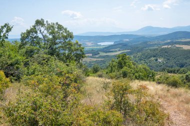 Rudina Dağı, Pernik Bölgesi, Bulgaristan 'ın İnanılmaz Yaz Manzarası