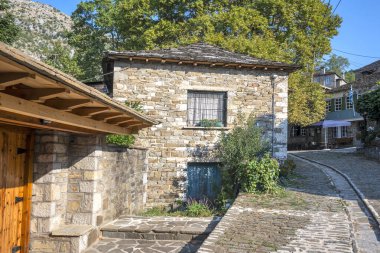 Tsepelovo Köyü Panoraması, Epirus, Yunanistan