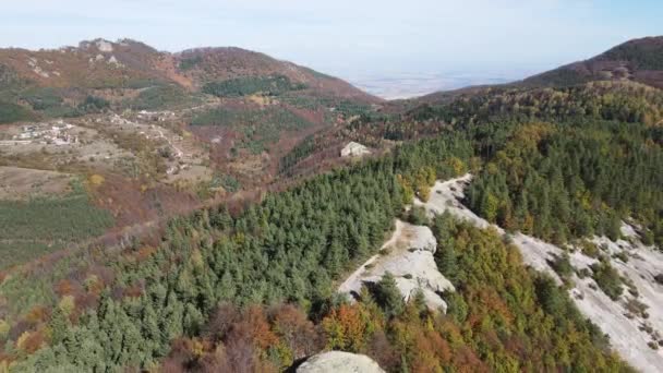 Aerial Autumn View Belintash Ősi Szentély Szentelt Isten Sabazios Rodope — Stock videók
