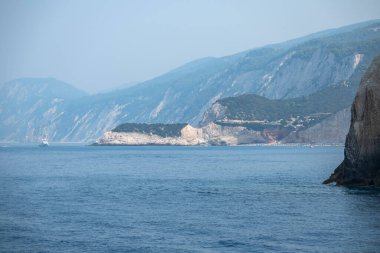 Lefkada, İyon Adaları, Yunanistan 'ın kıyı şeridinin inanılmaz panoramik manzarası