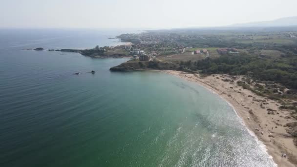 Vista Aerea Della Costa Del Mar Nero Vicino Alla Spiaggia — Video Stock