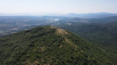 Rudina Dağı, Pernik Bölgesi, Bulgaristan 'ın İnanılmaz Yaz Manzarası