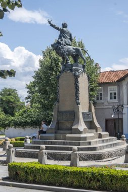 KARLOVO, BULGARIA - 7 Haziran 2023: Bulgaristan 'ın Filibe Bölgesi' nin Eski Karlovo kentindeki Tipik Bina