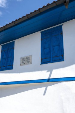 KARLOVO, BULGARIA - 7 Haziran 2023: Bulgaristan 'ın Filibe Bölgesi' nin Eski Karlovo kentindeki Tipik Bina