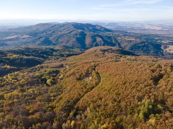 Bulgaristan 'ın Vitosha Dağı' nın şaşırtıcı sonbahar manzarası