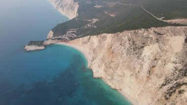 Lefkada, İyon Adaları, Yunanistan 'ın kıyı şeridinin inanılmaz panoramik manzarası