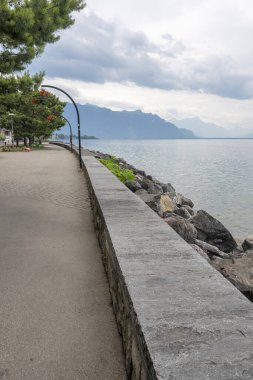 Vevey kasabasından Cenevre Gölü 'ne, Vaud Kantonu, İsviçre
