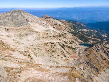 Polezhan zirvesi, Pirin Dağı, Bulgaristan etrafındaki şaşırtıcı hava manzarası