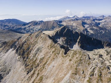 Polezhan zirvesi, Pirin Dağı, Bulgaristan etrafındaki şaşırtıcı hava manzarası