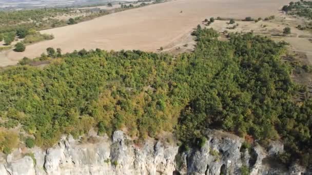 ヴィット川 ラッチ地域 ブルガリアのアグレンキャニオンの素晴らしい空想的な眺め — ストック動画