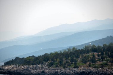 Lefkada, Cephalonia, Ithaca ve Meganisi adaları arasında İyon Denizi 'nin İnanılmaz Denizi