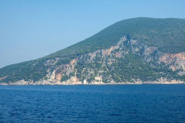 Lefkada, Cephalonia, Ithaca ve Meganisi adaları arasında İyon Denizi 'nin İnanılmaz Denizi