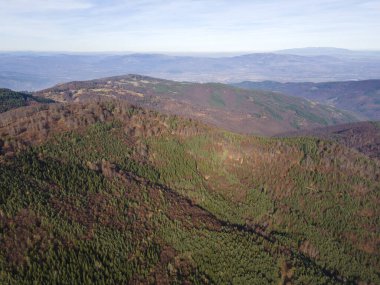 Osogovo Dağı 'nın hava manzarası, Kyustendil bölgesi, Bulgaristan