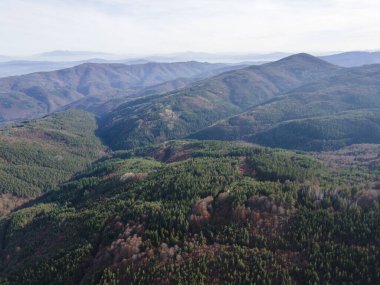 Osogovo Dağı 'nın hava manzarası, Kyustendil bölgesi, Bulgaristan