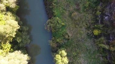 Bulgaristan 'ın Altın Panega Nehri boyunca Iskar Panega Geopark' ın hava manzarası