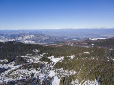 Vitosha Dağı 'nın hava kışı manzarası, Sofya Şehri, Bulgaristan