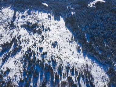 Vitosha Dağı 'nın hava kışı manzarası, Sofya Şehri, Bulgaristan