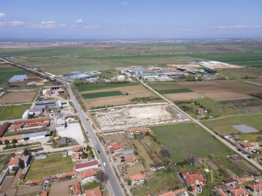 Bulgaristan 'ın Filibe Bölgesi' nin Tsalapitsa köyü yakınlarındaki Yukarı Trakya Ovası 'nın hava manzarası