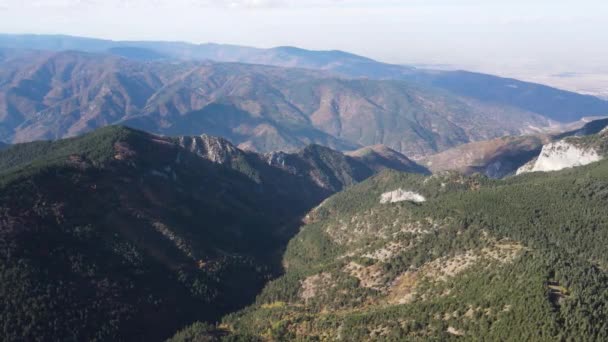 Vista Aérea Reserva Biosfera Muralla Roja Las Montañas Rhodope Región — Vídeos de Stock
