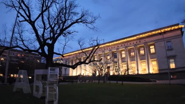 Σοφια Βουλγαρια Δεκεμβριου 2023 Ηλιοβασίλεμα Στην Εθνική Βιβλιοθήκη Αγίου Κύριλλου — Αρχείο Βίντεο