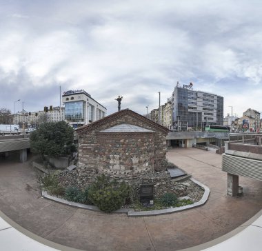 SOFYA, BULGARIA - 13 Aralık 2023: Bulgaristan 'ın Sofya kentindeki Antik Ortodoks Kilisesi