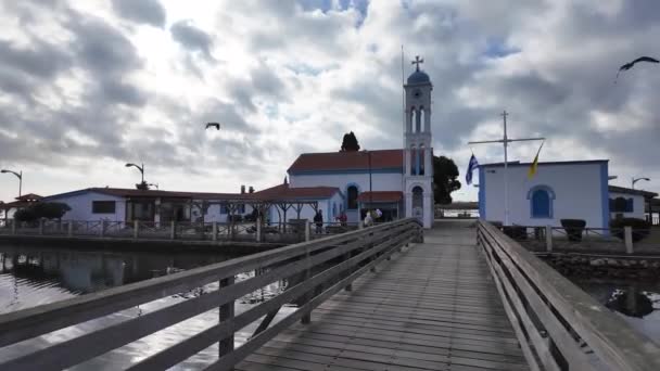 Porto Lagos Griekenland December 2023 Sint Nicolaasklooster Gelegen Twee Eilanden — Stockvideo