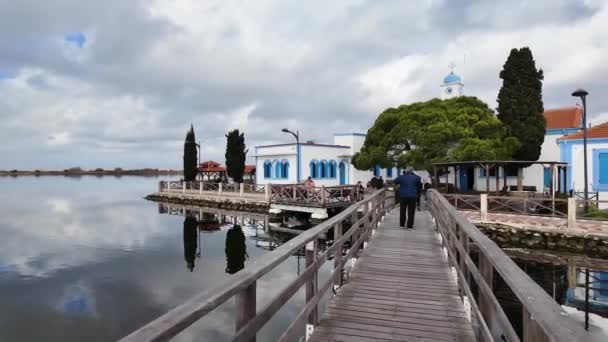 Porto Lagos Grecja Grudzień 2023 Klasztor Mikołaja Położony Dwóch Wyspach — Wideo stockowe