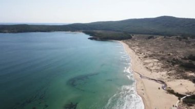 Bulgaristan 'ın Burgaz Bölgesi, Arkutino plajının şaşırtıcı hava manzarası 