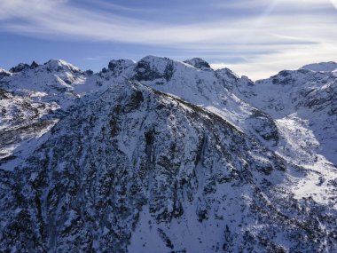 Bulgaristan 'ın Malyovitsa zirvesi yakınlarındaki Rila Dağı' nın şaşırtıcı kış manzarası
