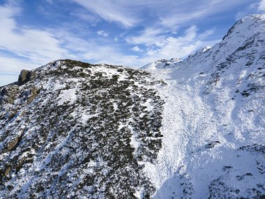 Bulgaristan 'ın Malyovitsa zirvesi yakınlarındaki Rila Dağı' nın şaşırtıcı kış manzarası