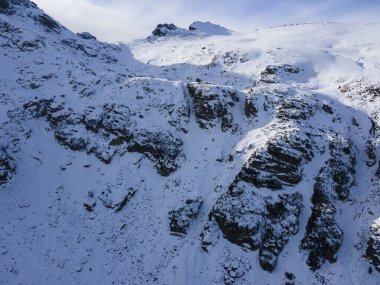 Bulgaristan 'ın Malyovitsa zirvesi yakınlarındaki Rila Dağı' nın şaşırtıcı kış manzarası