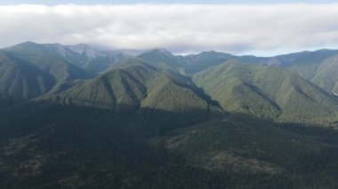 Bulgaristan 'ın Bansko kenti yakınlarındaki Pirin Dağı' nın şaşırtıcı hava manzarası