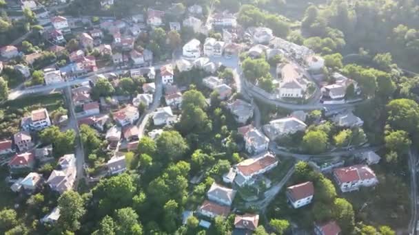 Αεροφωτογραφία Του Χωριού Yavrovo Αυθεντικά Σπίτια Του Δέκατου Ένατου Αιώνα — Αρχείο Βίντεο