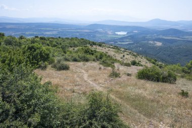 Rudina Dağı, Pernik Bölgesi, Bulgaristan 'ın İnanılmaz Yaz Manzarası