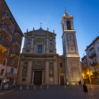 GÜZEL, FRANCE - 25 HAZİRAN 2024: Fransa 'nın Nice, Provence Alpes-Cote d' Azur kentinin günbatımı manzarası