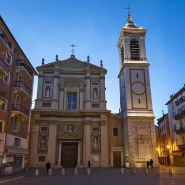 GÜZEL, FRANCE - 25 HAZİRAN 2024: Fransa 'nın Nice, Provence Alpes-Cote d' Azur kentinin günbatımı manzarası