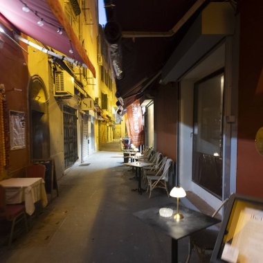 GÜZEL, FRANCE - 25 HAZİRAN 2024: Fransa 'nın Nice, Provence Alpes-Cote d' Azur kentinin günbatımı manzarası