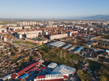 Bulgaristan 'ın Filibe kentinin şaşırtıcı hava gün batımı manzarası