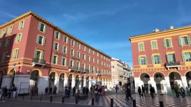 KAVALA, GREECE - 27 Aralık 2023: Eski Kavala kenti, Doğu Makedonya ve Trakya, Yunanistan