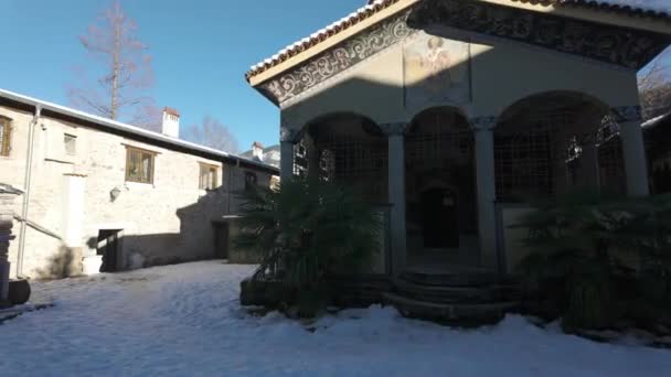 Zimní Pohled Středověký Klášter Bachkovo Kolej Matky Boží Bulharsko — Stock video