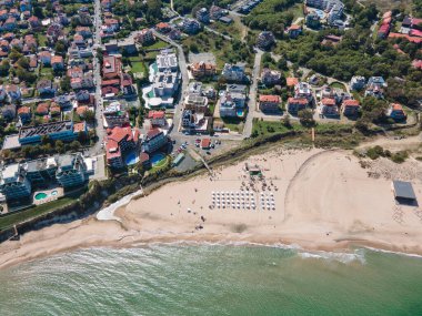 Bulgaristan 'ın Burgaz Bölgesi' ndeki Lozenets kasabası yakınlarındaki Karadeniz kıyılarının hava manzarası