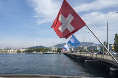 GENEVA, SWitzERLAND - 19 Haziran 2023: İsviçre 'nin Cenevre kentinin şaşırtıcı panoramik manzarası