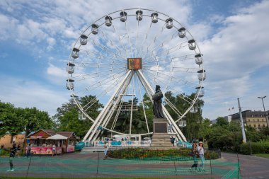 GENEVA, SWitzERLAND - 19 Haziran 2023: İsviçre 'nin Cenevre kentinin şaşırtıcı panoramik manzarası