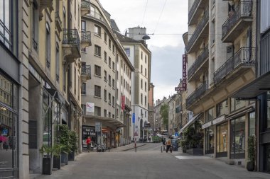 GENEVA, SWitzERLAND - 19 Haziran 2023: İsviçre 'nin Cenevre kentinin şaşırtıcı panoramik manzarası