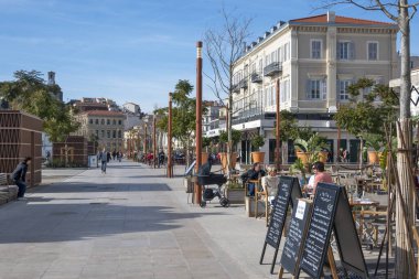 CANNES, FRANCE - 29 Ocak 2024: Cannes, Provence Alpes-Cote d 'Azur, Fransa